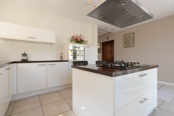 Medium property photo - Noordeinde 175, 2371 CR Roelofarendsveen